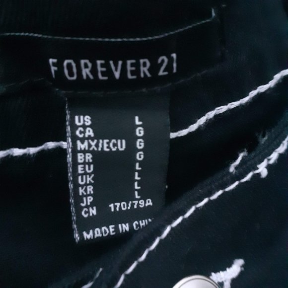 Mom jeans 98%COTTON EXPOSED BUTTON HIGHRISE TAPERED LEG MOM JEANS Lrg, measured - Picture 6 of 6